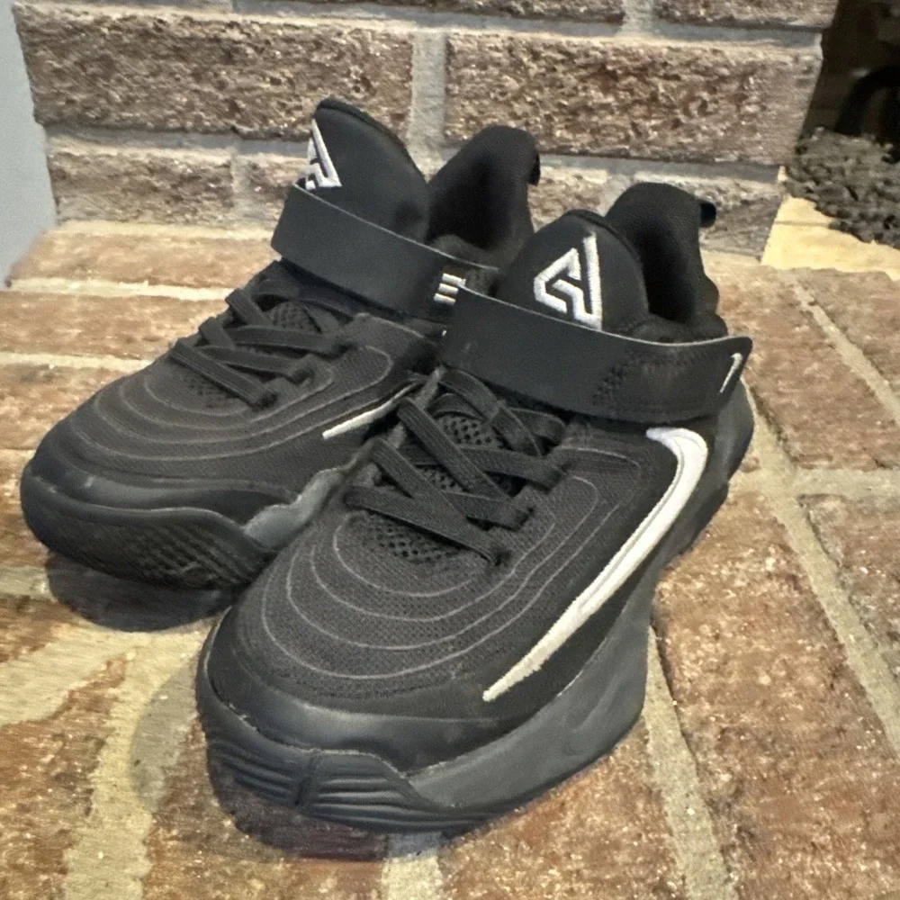 Nike Giannis Immortality 4 GS Black‎ FZ6734-001 Size 12C Little Kids
